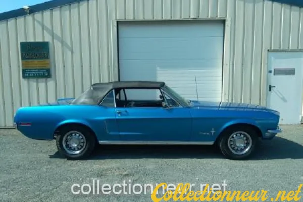 FORD MUSTANG CABRIOLET