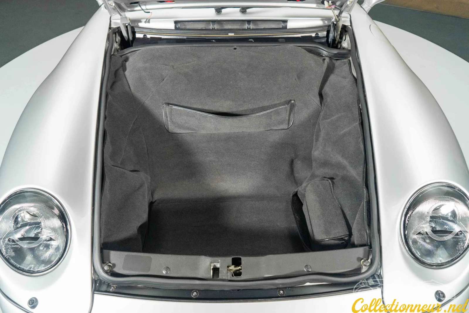 PORSCHE 911 1998