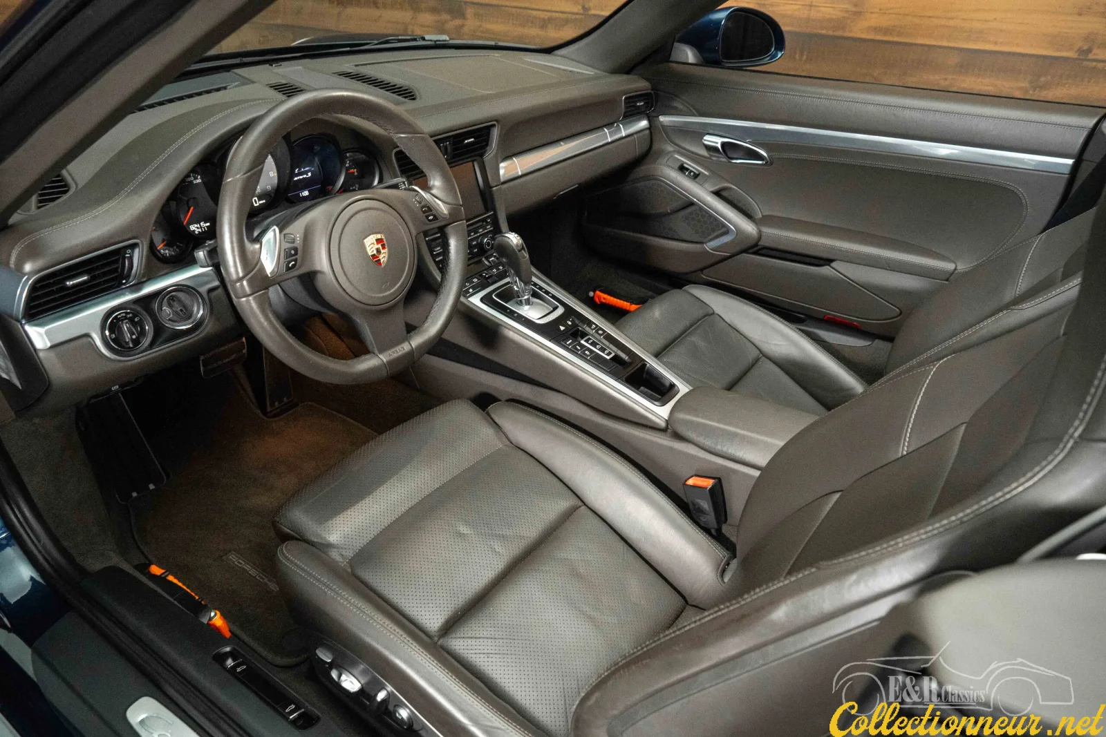 PORSCHE 911  Carrera S 2012