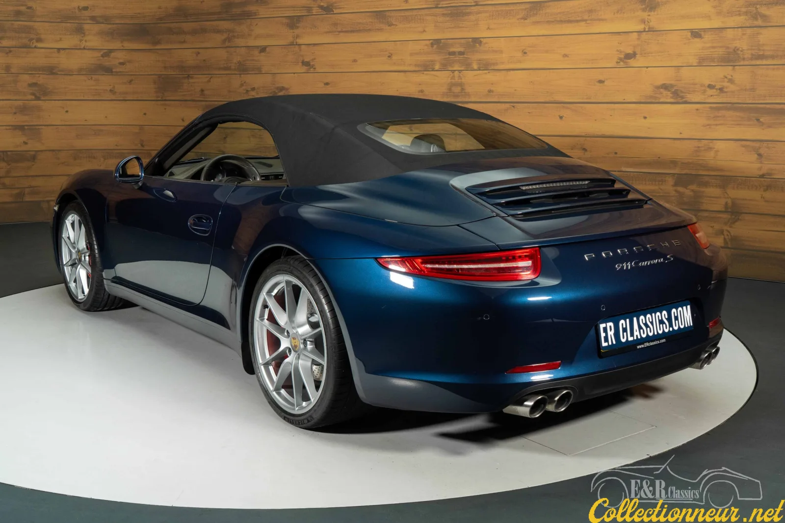 PORSCHE 911  Carrera S 2012