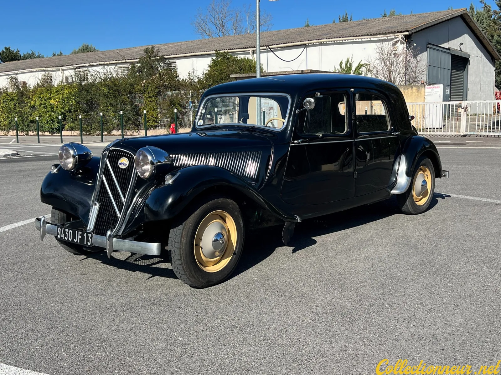 CITROEN TRACTION 11B de 1953