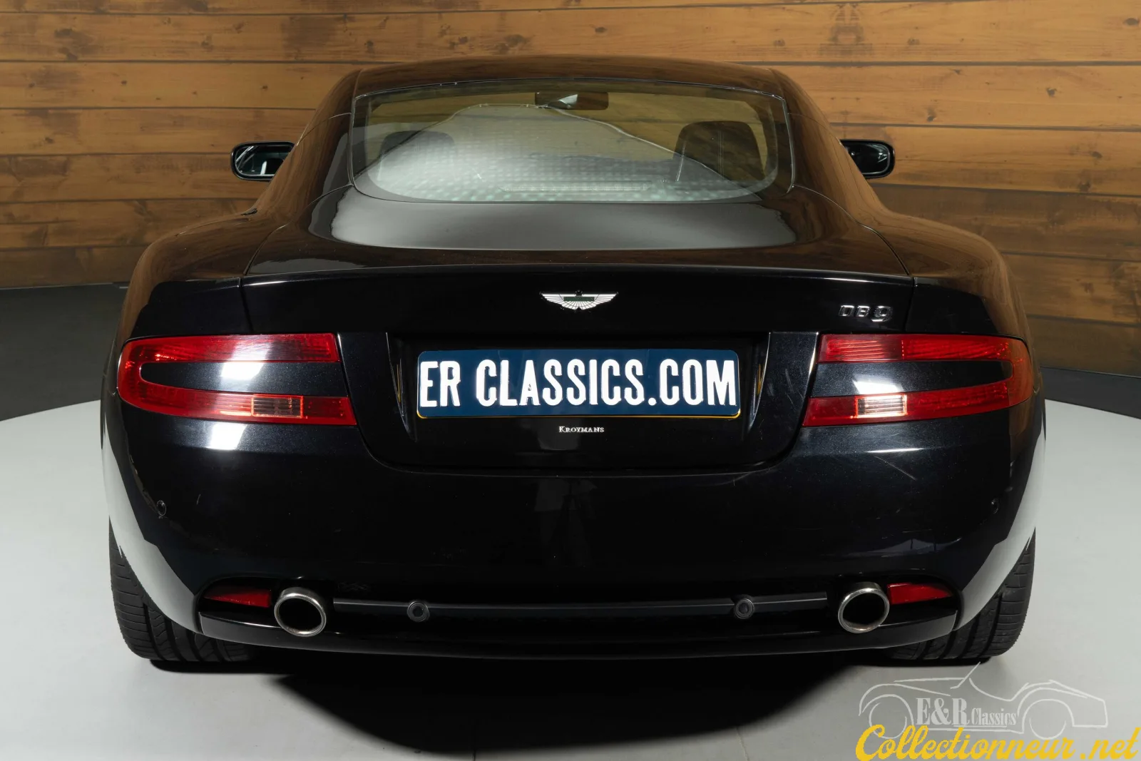 ASTON MARTIN DB9 2005