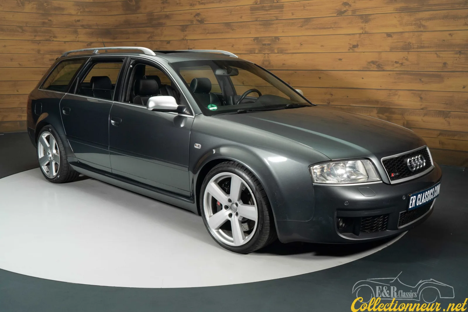 AUDI RS6 2003
