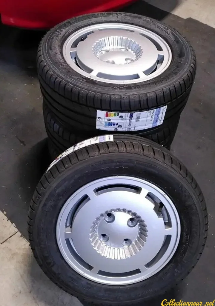 JEU DE JANTES RENAULT R5 GT TURBO 1 NEUVES
