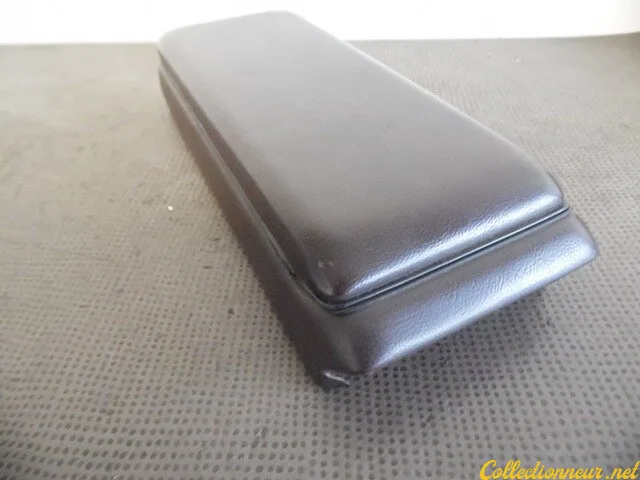 BOITE A CASSETTES PORSCHE 928 / 944 / 924