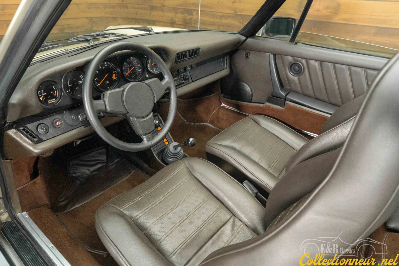 PORSCHE 911 SC 1983