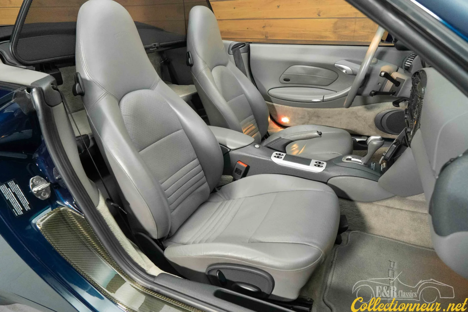 PORSCHE 911  Carrera 1999
