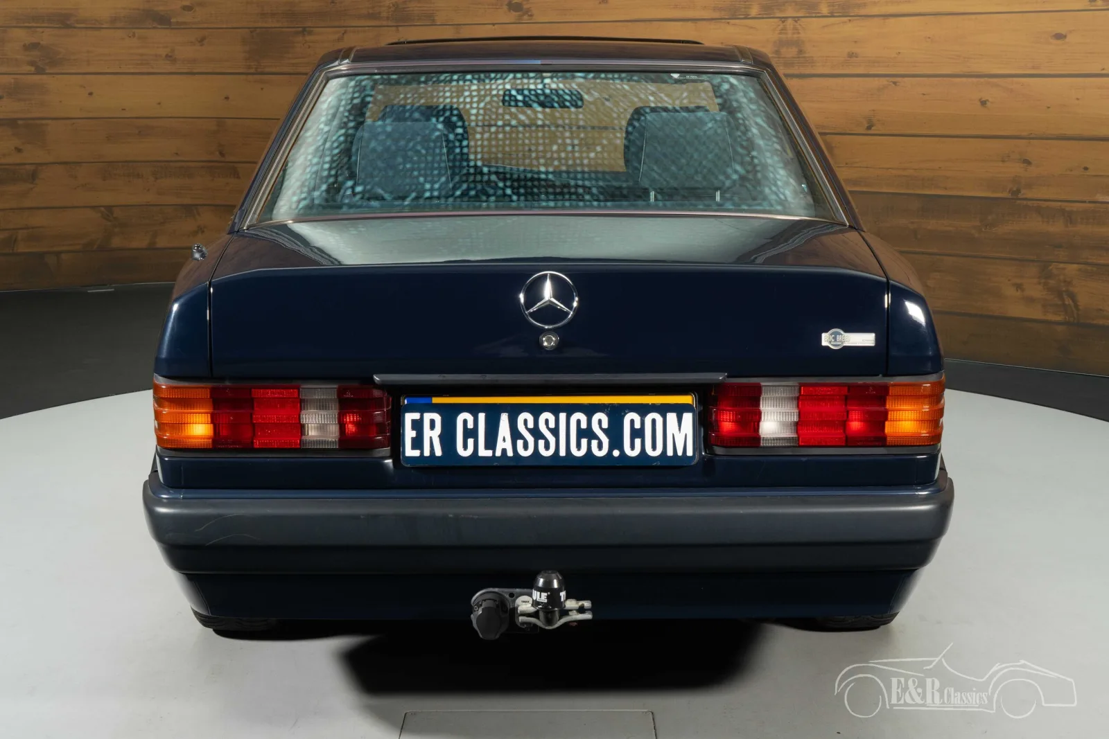 Mercedes-Benz 190 D | 63 747 km | Très bon état | 1990