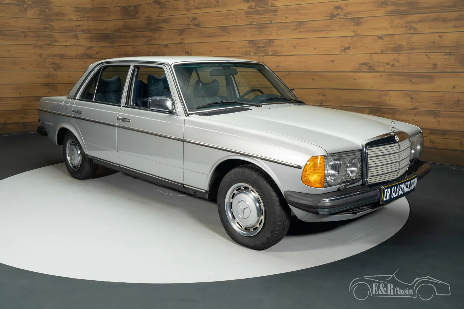 Mercedes-Benz 250 | Climatisation | Boîte automatique | 1978