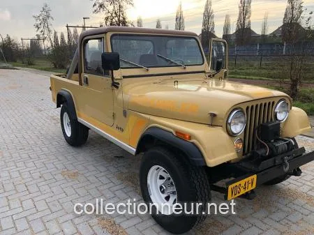 Jeep CJ-8