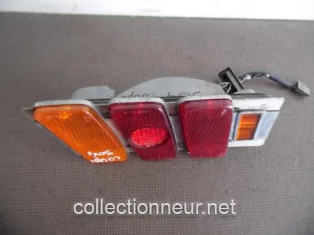 FEU ARRIERE GAUCHE PEUGEOT 504 COUPE / CABRIOLET