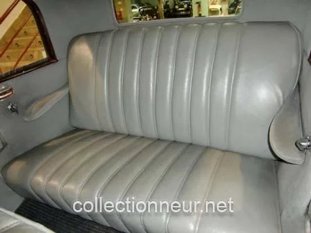 CHEVROLET AC SIX UNIVERSAL SEDAN - 1930
