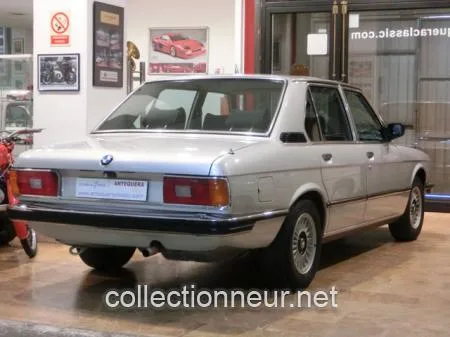 BMW 518 E12 SEDAN SERIE 5 - 1980