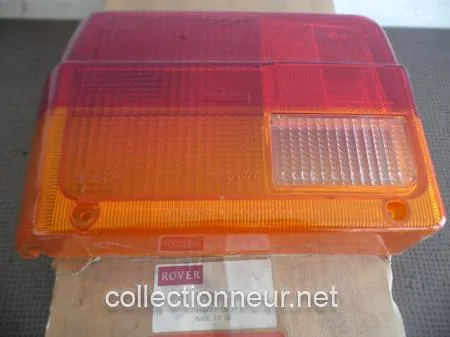 CABOCHON FEU ARRIERE GAUCHE AUSTIN ROVER / MG METRO
