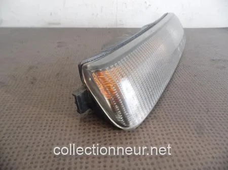 CLIGNOTANT AVANT GAUCHE 21061311 MAZDA 323 BG MK4