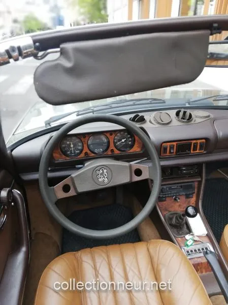 PEUGEOT 504 injection - 1980 - 4CV - 11 Cylindre