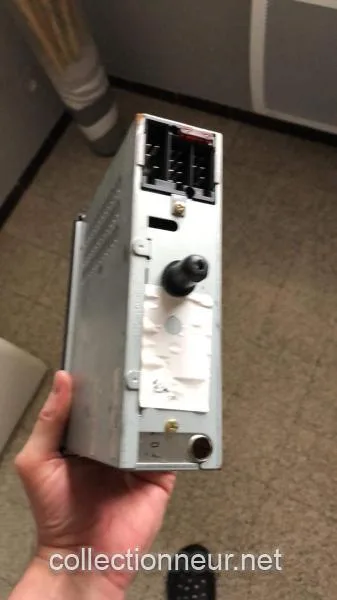 Autoradio origine Peugeot 405, 205