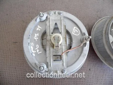 FEUX ARRIERE OPEL MANTA A
