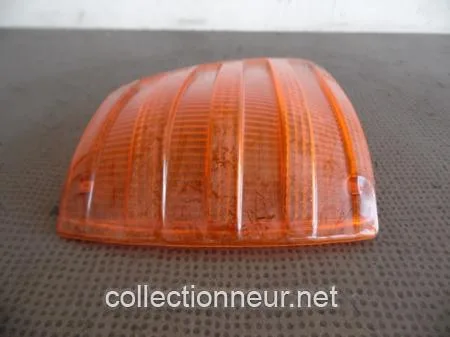 CABOCHON CLIGNOTANT DROIT A0008200566 MERCEDES W116