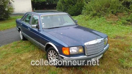 Voiture de Collection - Mercedes 260SE