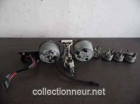 INSTRUMENTS DE BORD JAGUAR XJ SERIES 2 & 3