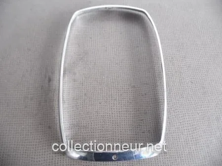 ENJOLIVEUR DE PHARE 1305542052 / A1158260089 MERCEDES W114 / W115