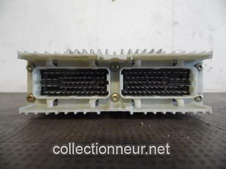 CALCULATEUR MOTEUR A0215452132 / 0261204323 MERCEDES CL500 / S500 W140 & SL500 R129
