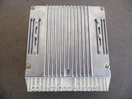 CALCULATEUR MOTEUR A0215452132 / 0261204323 MERCEDES CL500 / S500 W140 & SL500 R129