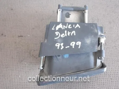 ANTIBROUILLARD AVANT GAUCHE 82486113 LANCIA DELTA II HF / HPE
