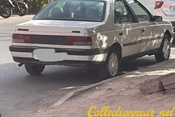 vente Peugeot 405 MI16 modele 1988 essence en excellent état