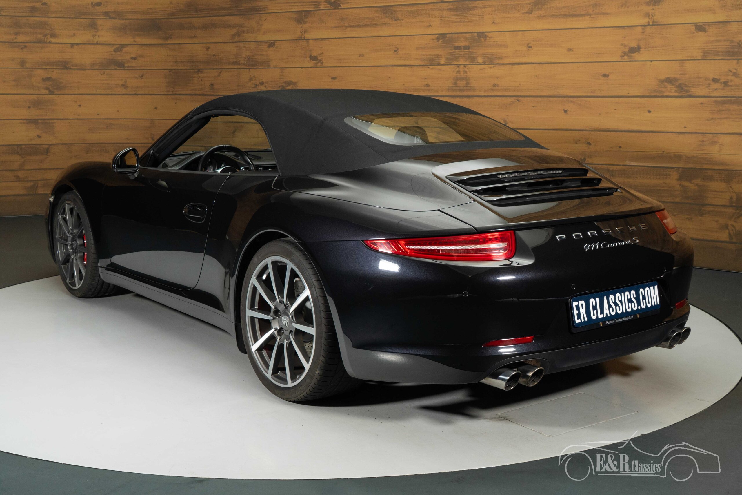 PORSCHE 911 2012