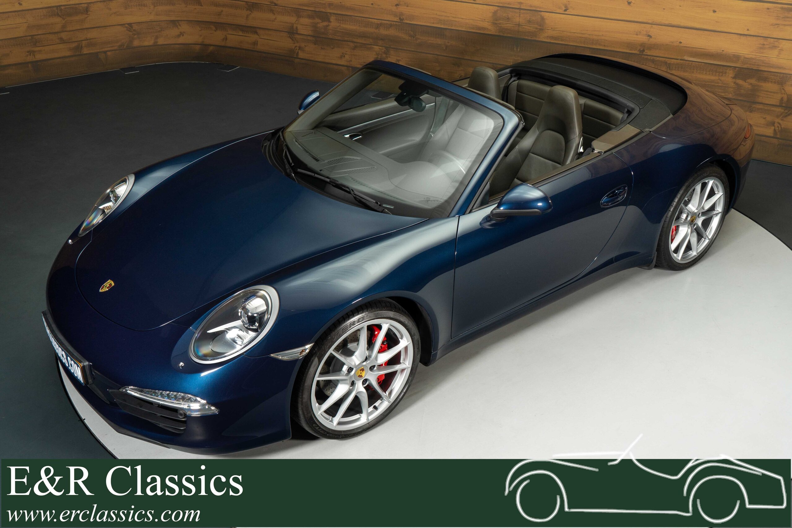 PORSCHE 911  Carrera S 2012