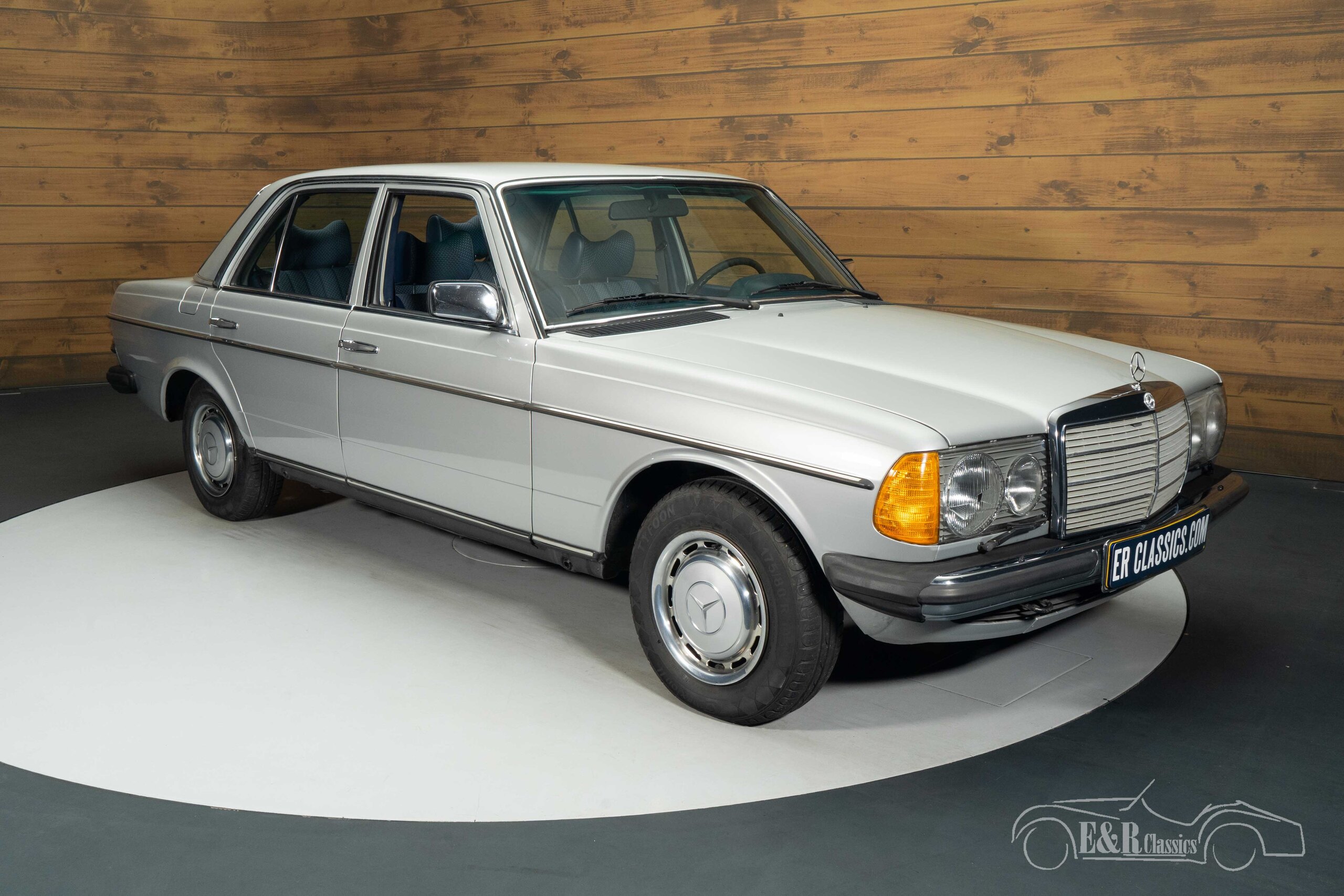 Mercedes-Benz 250 | Climatisation | Boîte automatique | 1978