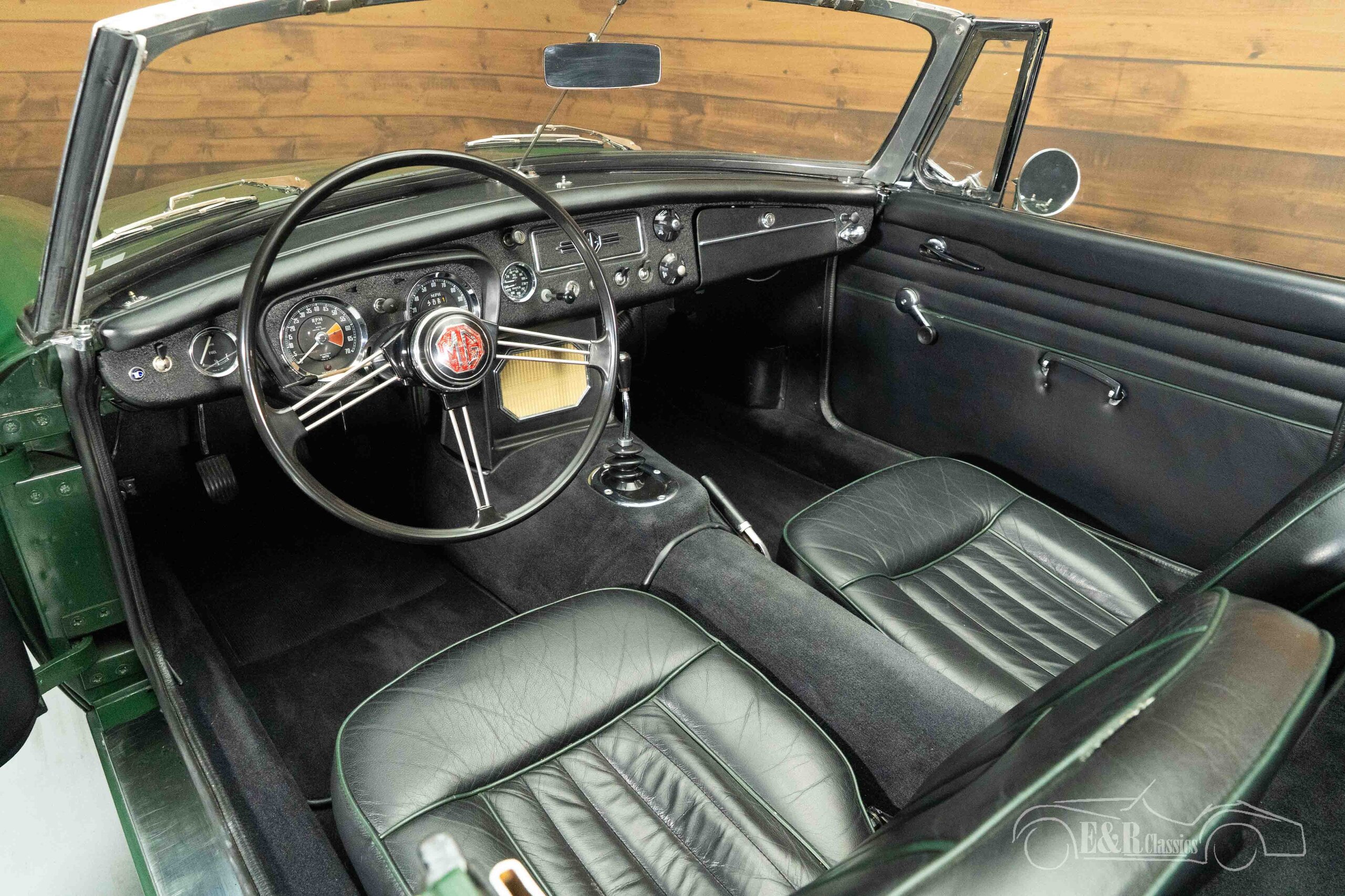 MG MGB Cabriolet | Entièrement restaurée | 1966