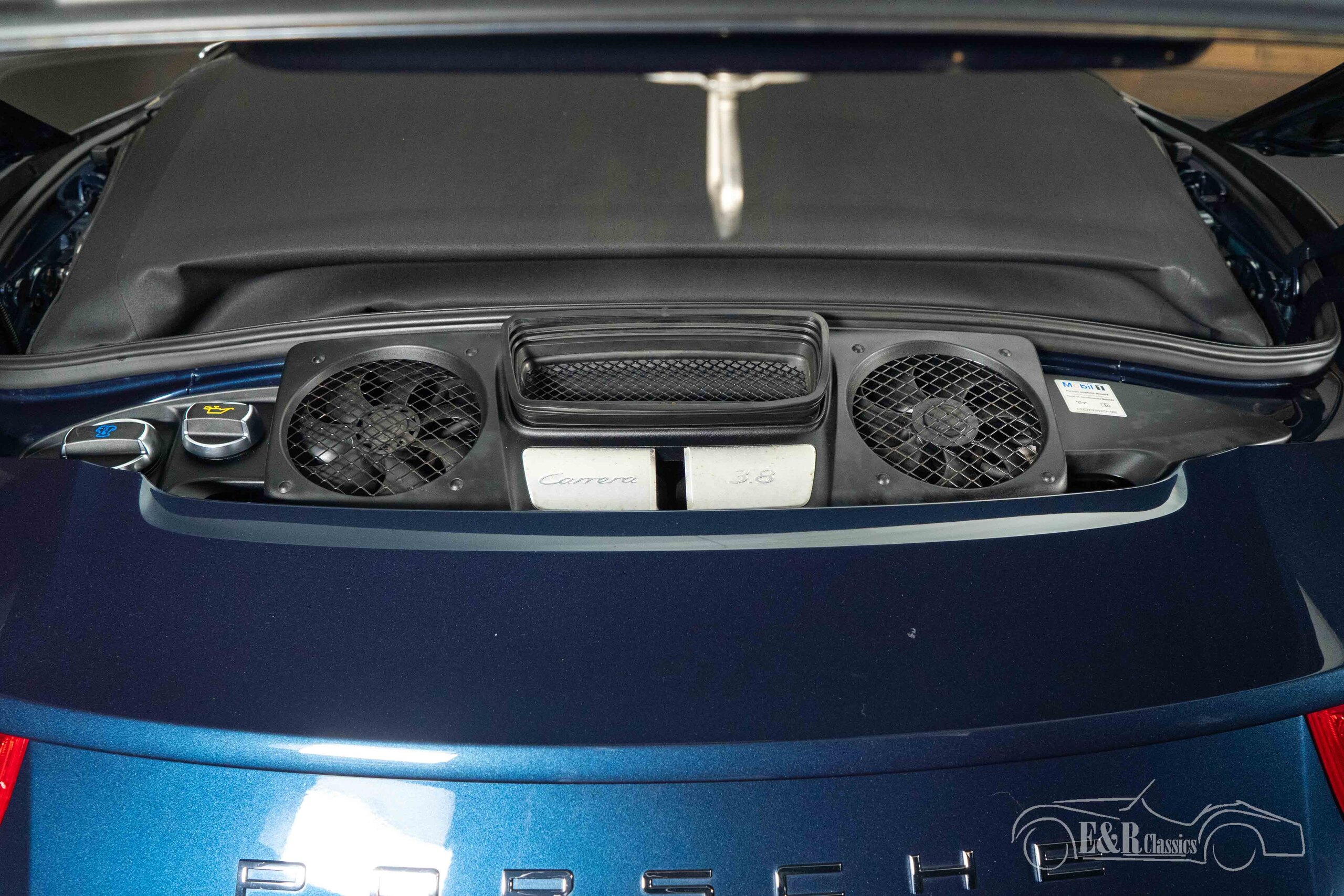 PORSCHE 911  Carrera S 2012