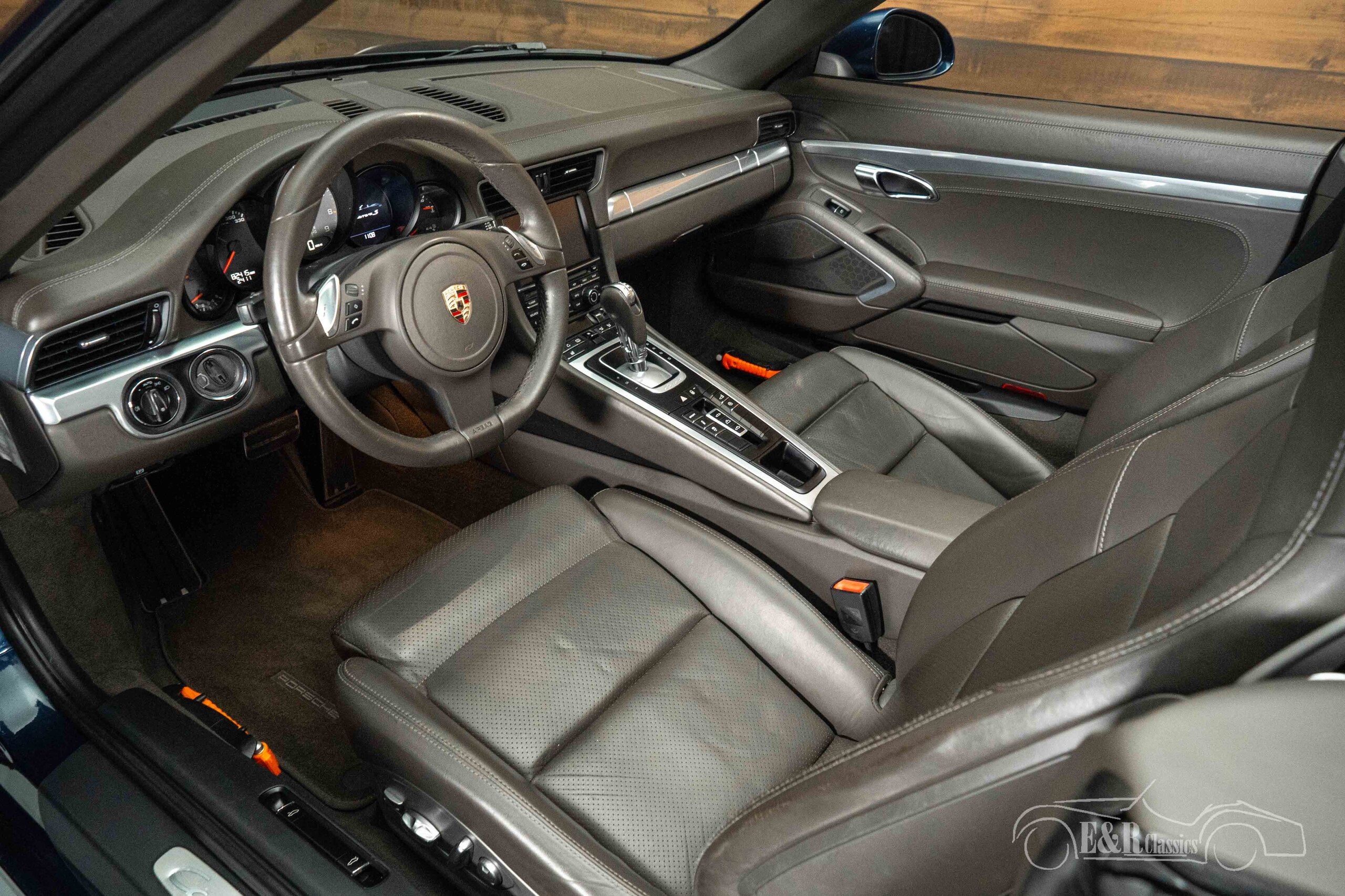 PORSCHE 911  Carrera S 2012