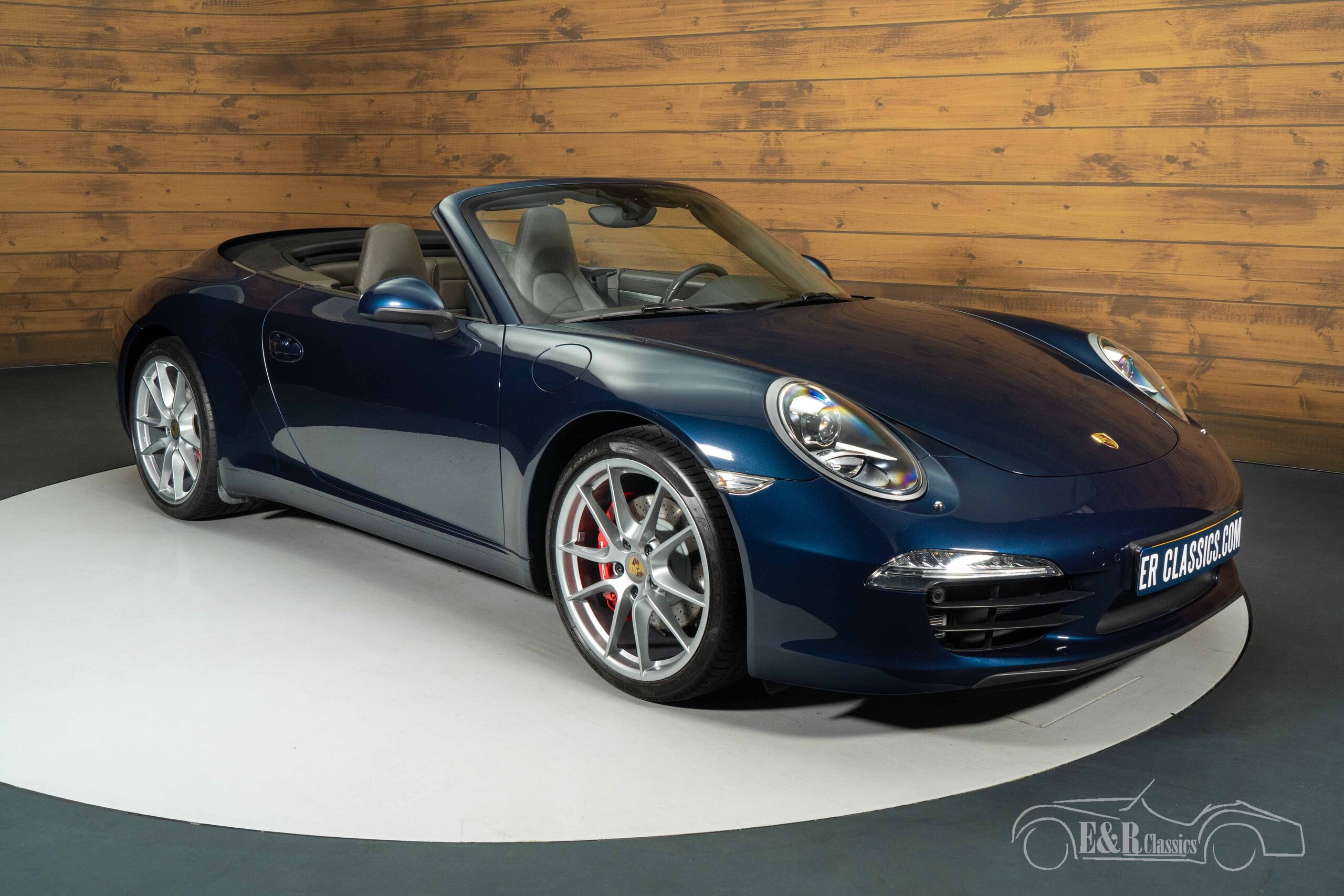 PORSCHE 911  Carrera S 2012