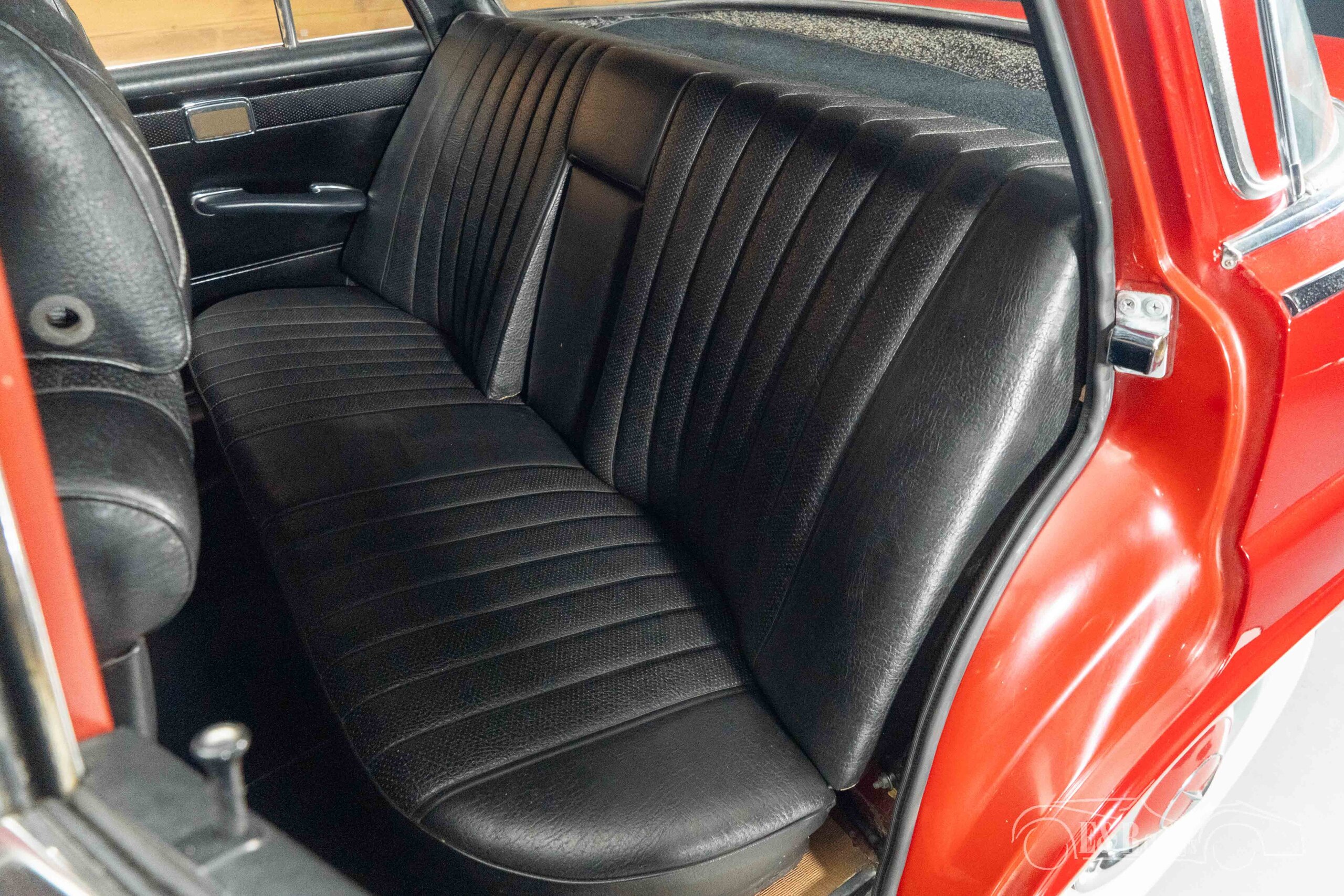 MERCEDES 230 1965