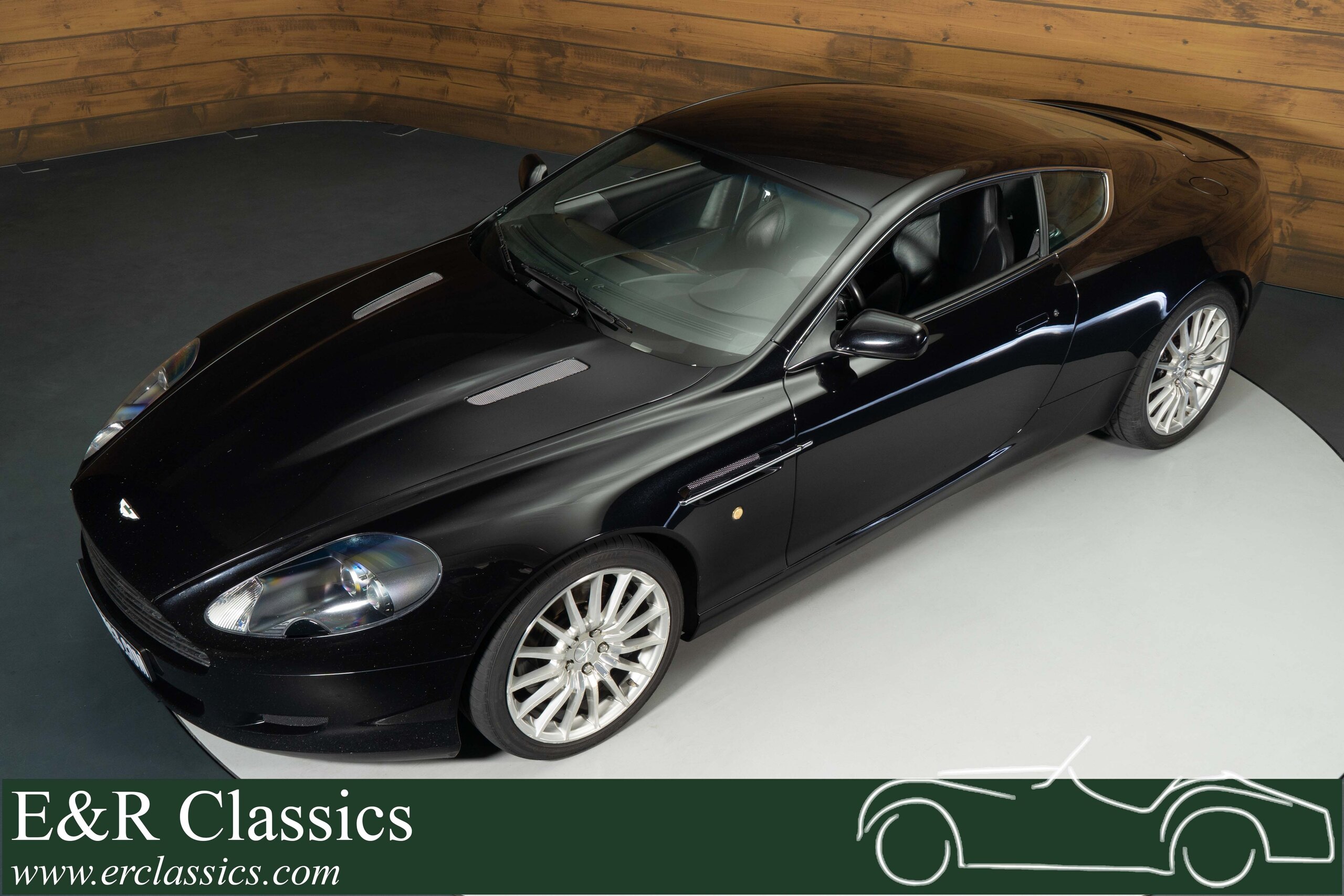 ASTON MARTIN DB9 2005