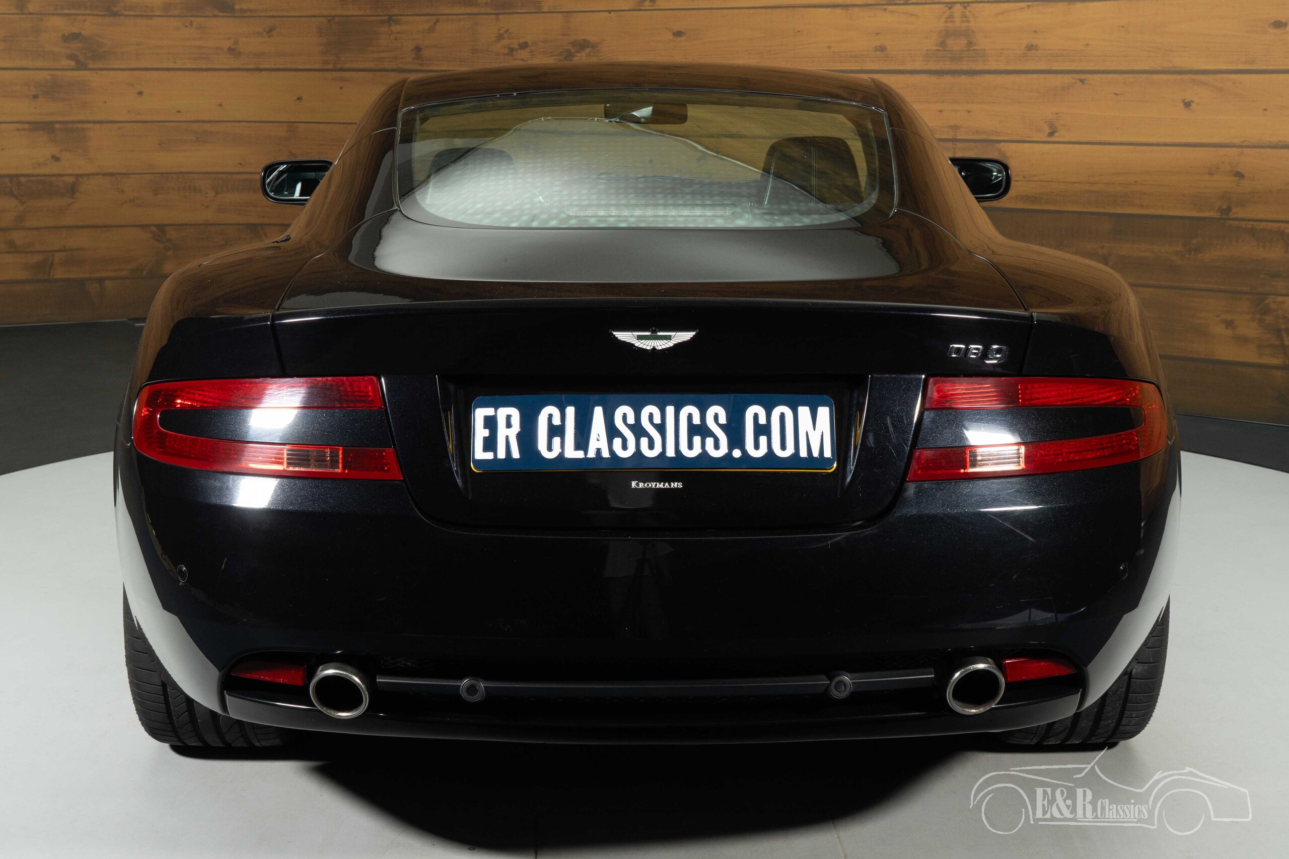 ASTON MARTIN DB9 2005