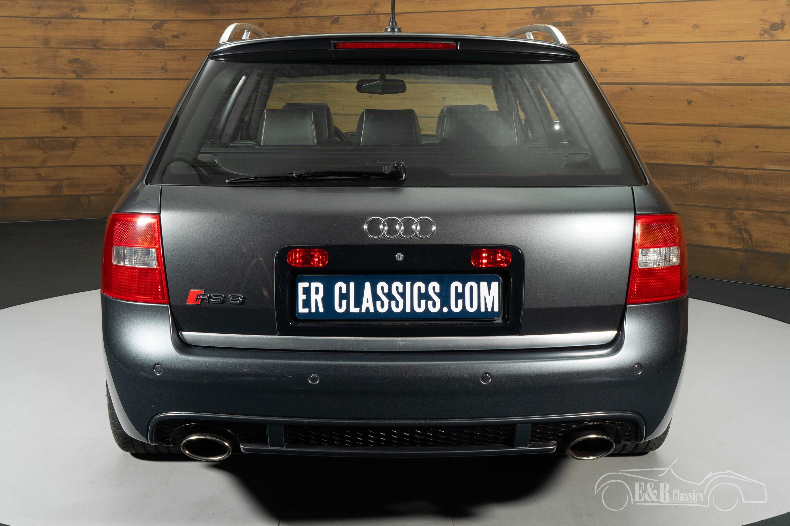 AUDI RS6 2003