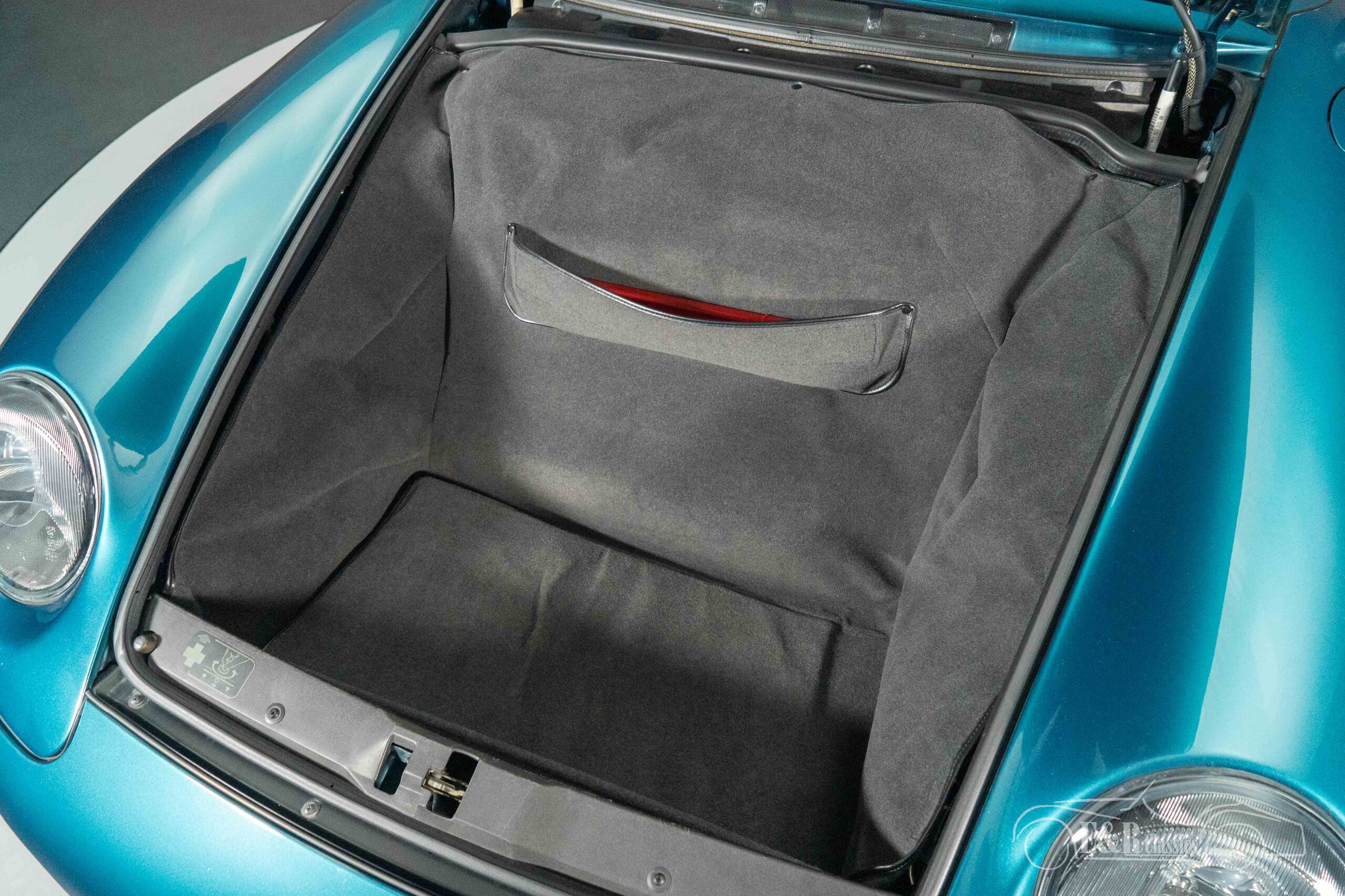 PORSCHE 911 Targa 1995