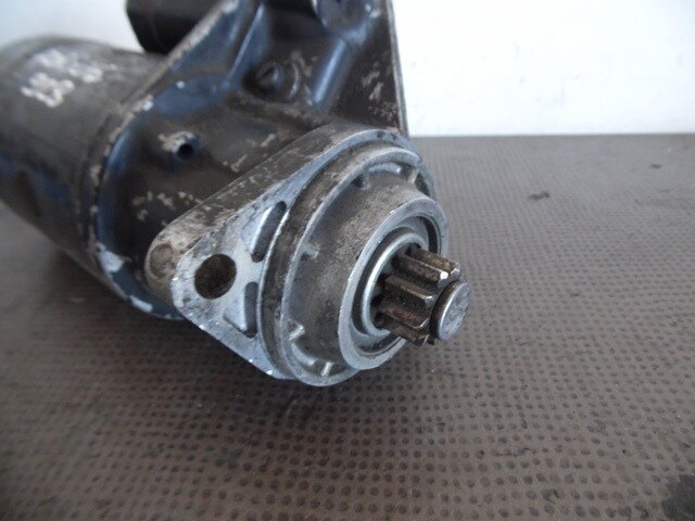 DEMARREUR 0001312102 / 92860410304 PORSCHE 928