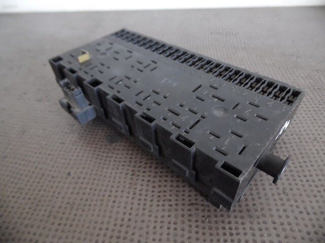 CENTRALE ELECTRIQUE 171941813D VW GOLF II
