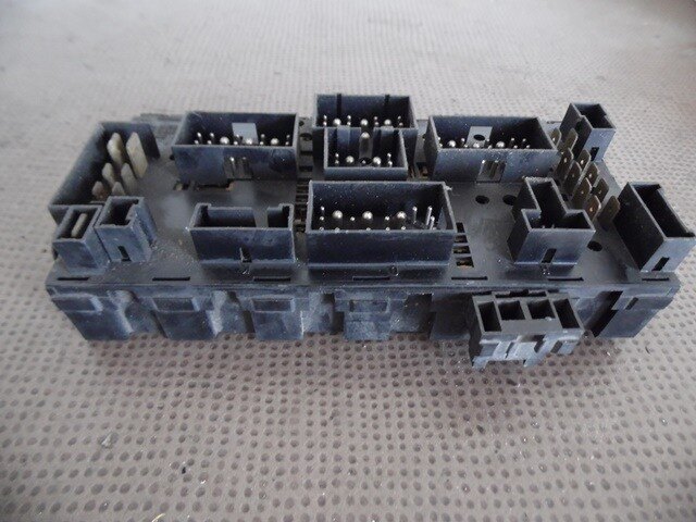 CENTRALE ELECTRIQUE 171941813D VW GOLF II