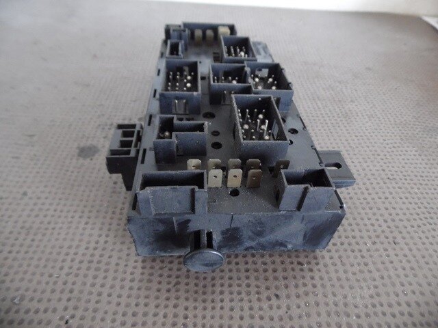 CENTRALE ELECTRIQUE 171941813D VW GOLF II