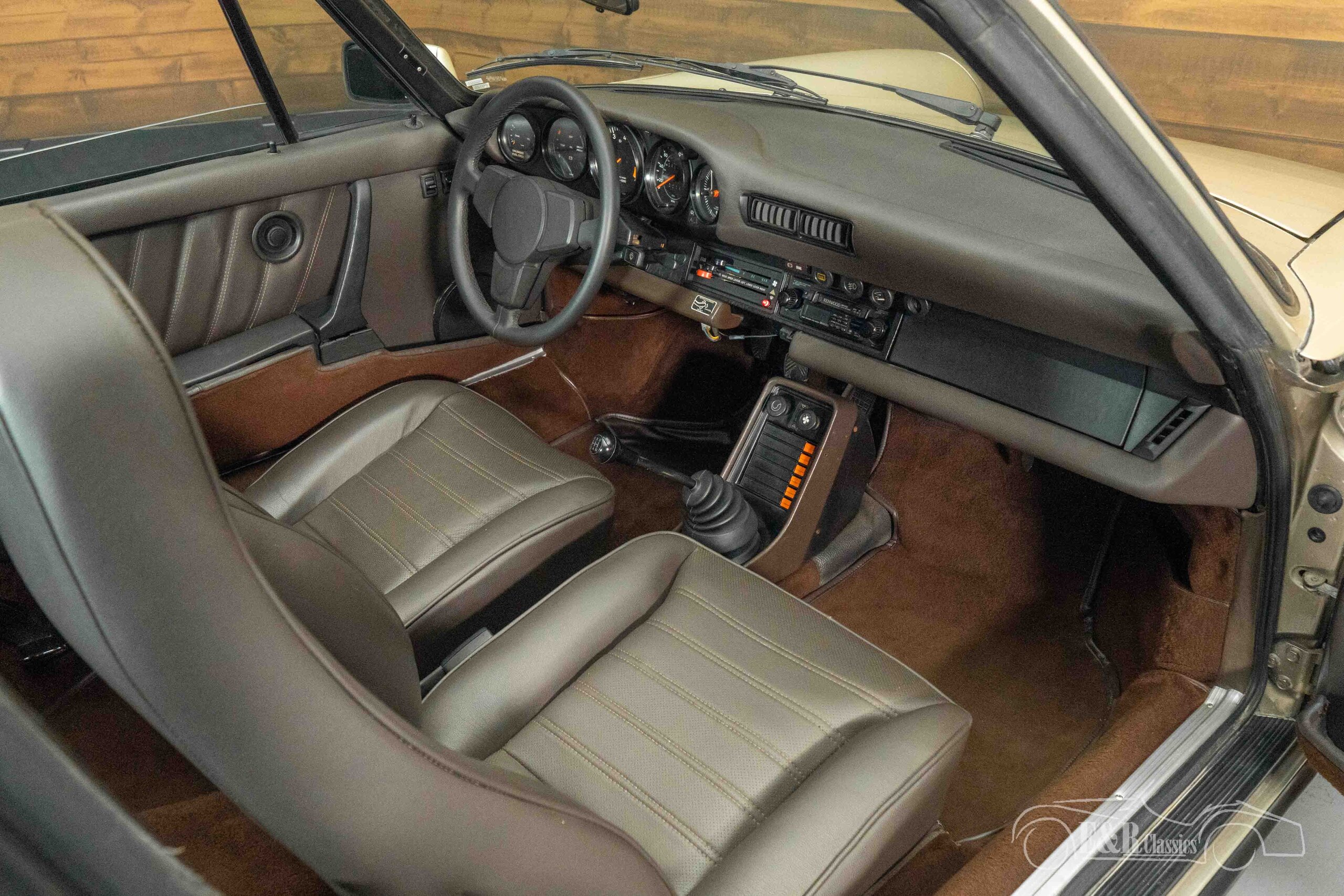PORSCHE 911 SC 1983