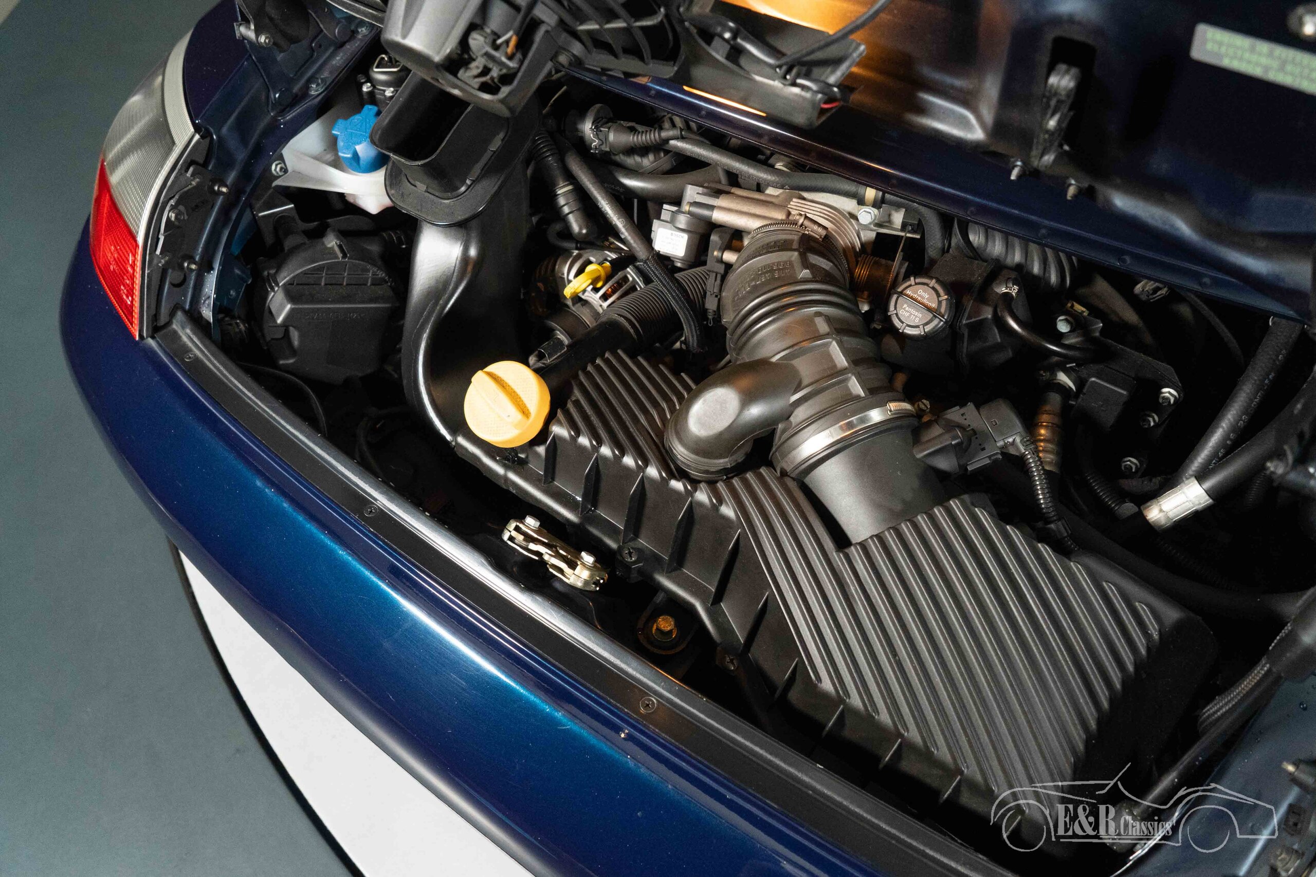 PORSCHE 911  Carrera 1999