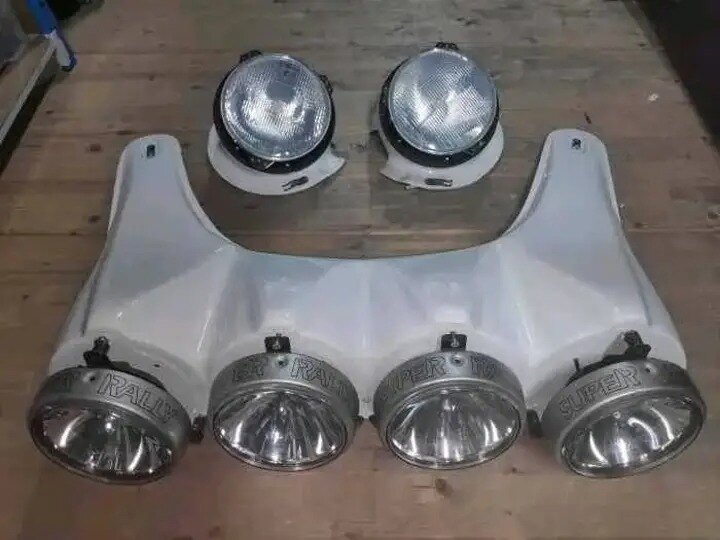 RAMPE DE PHARES PEUGEOT 205 GTI 1.6/1.9TI