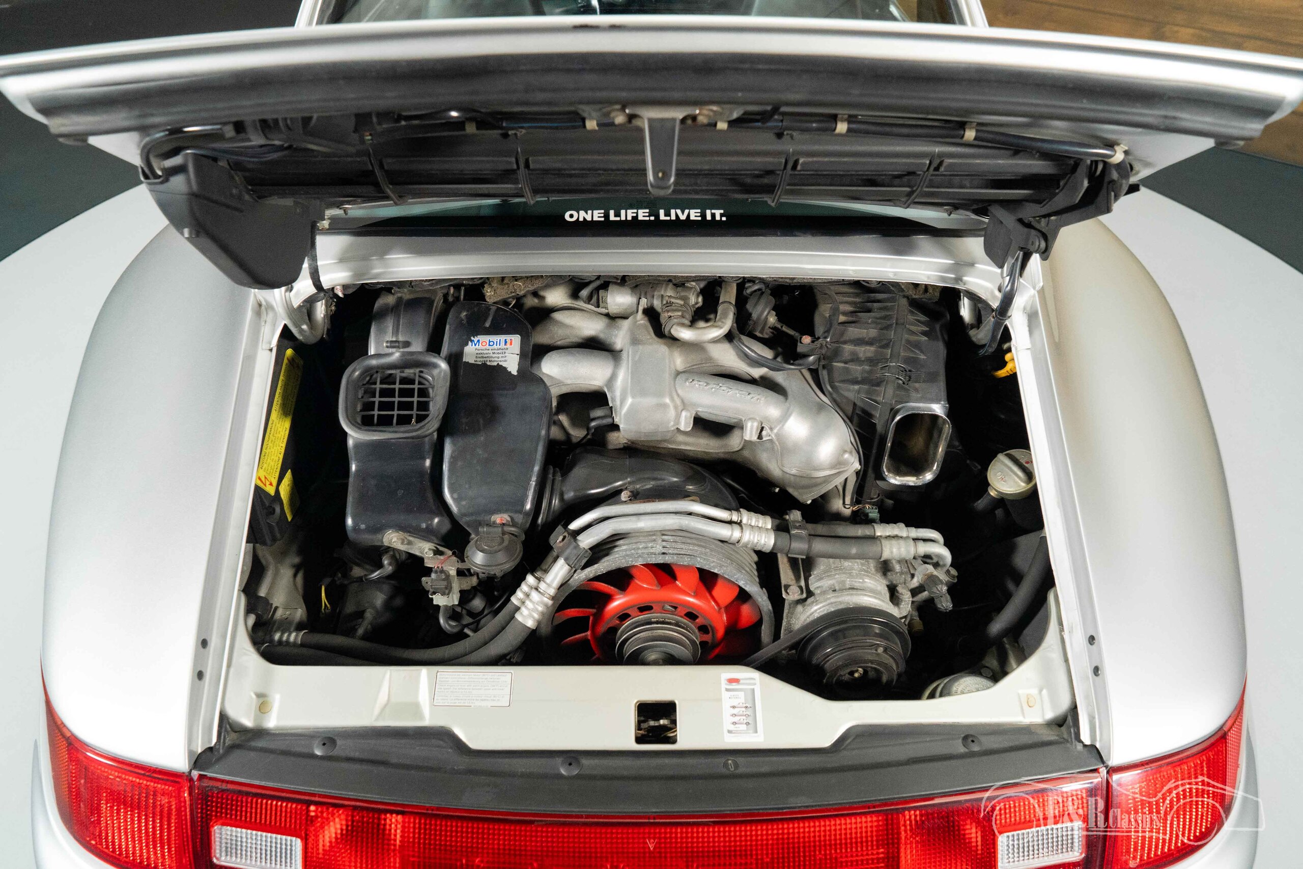 PORSCHE 911  Carrera S  1997